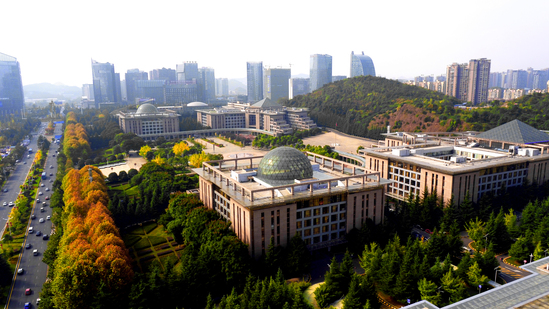 贵阳市行政中心.JPG